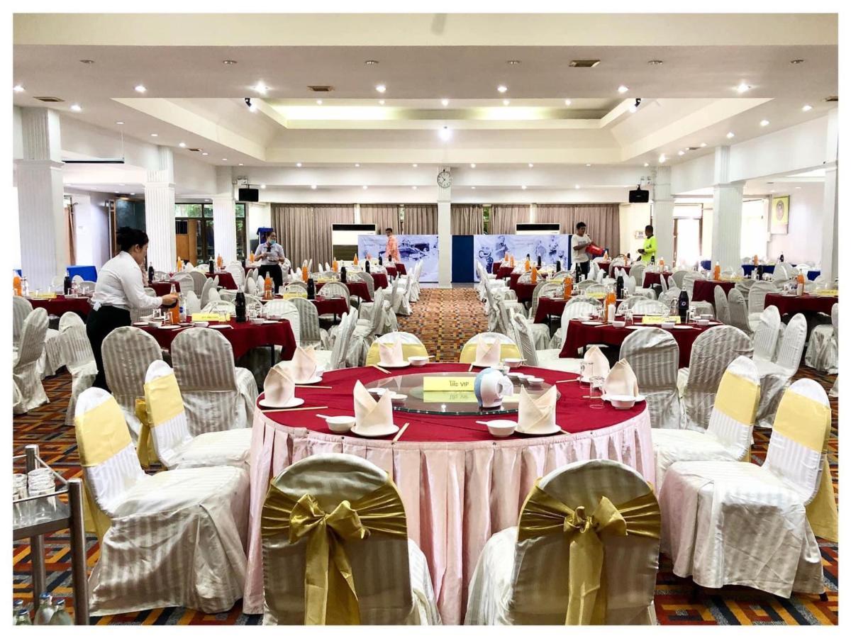 Lopburi Inn Resort Esterno foto
