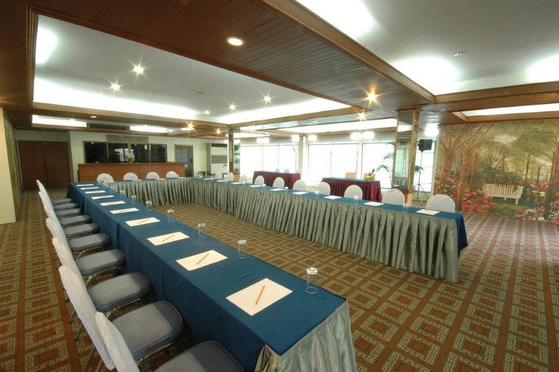 Lopburi Inn Resort Esterno foto