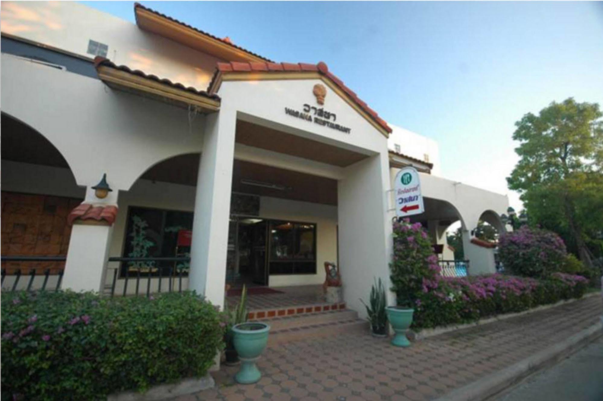 Lopburi Inn Resort Esterno foto