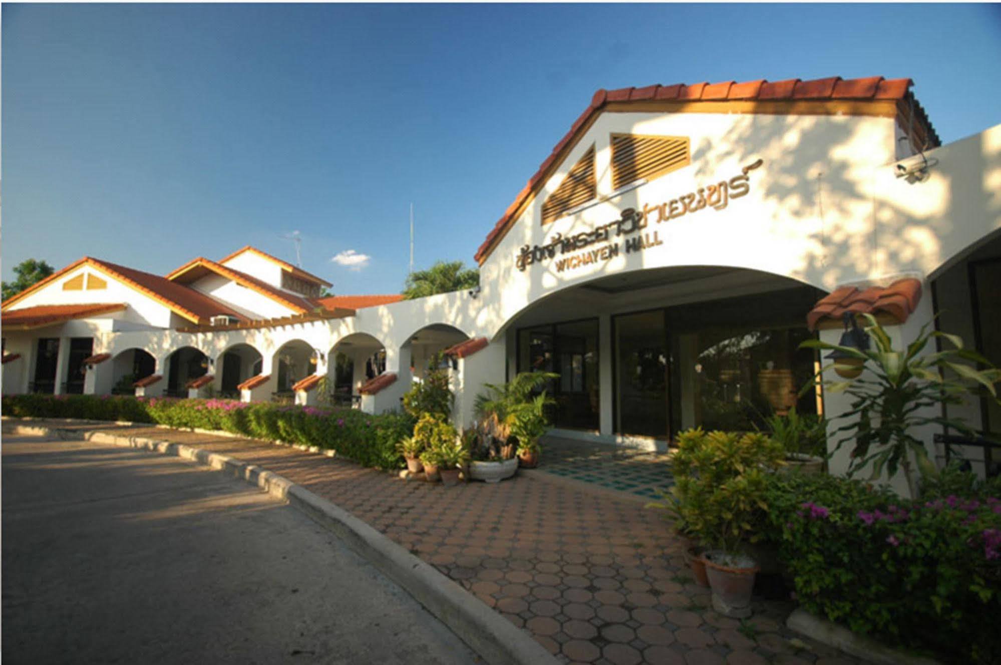 Lopburi Inn Resort Esterno foto